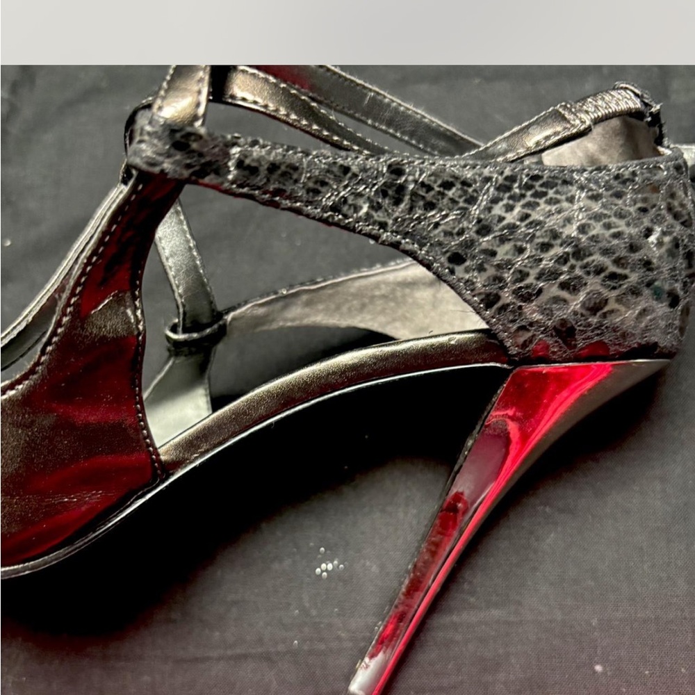 Guess by Marciano Black and Red Heels